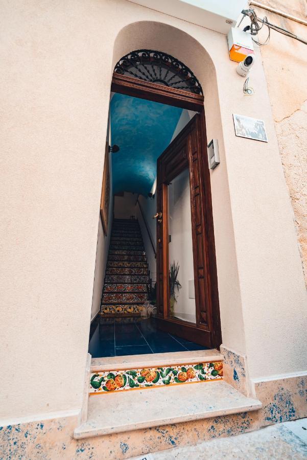 Macchia Mediterranea Кастеламаре дел Голфо Екстериор снимка