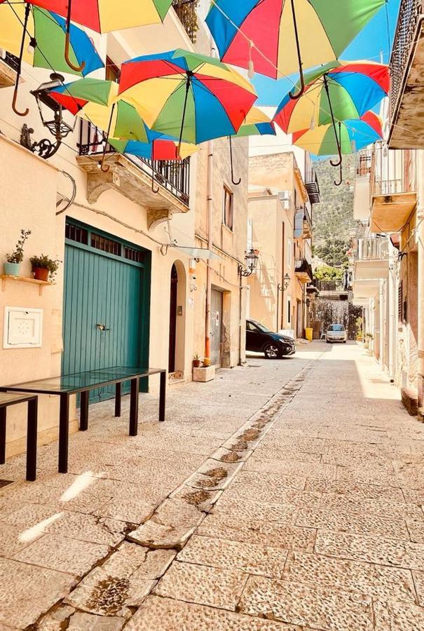 Macchia Mediterranea Кастеламаре дел Голфо Екстериор снимка